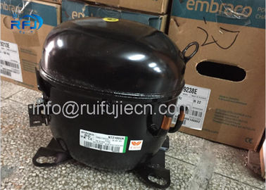 Compressore di Embraco Aspera del pistone, ricambiante l'ETB del compressore NT2180GK R404a di CA
