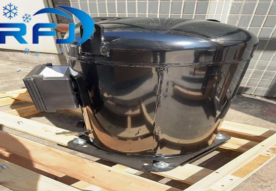tipo chiuso ZP137KCE-TFD-522 di alta pressione di aspirazione del compressore del rotolo di 18.3A Copeland